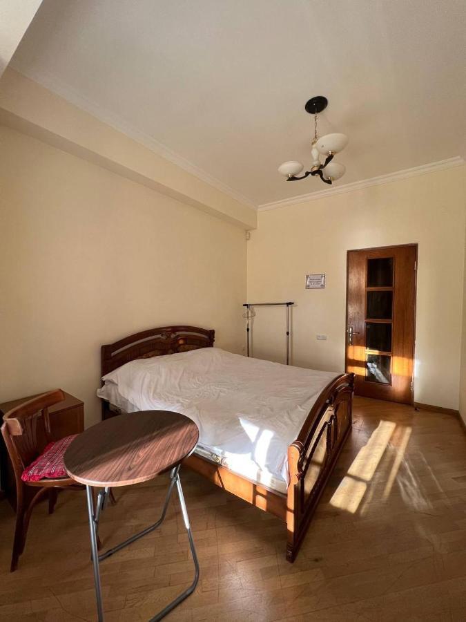 Arevahostel&Apartment 예레반 외부 사진