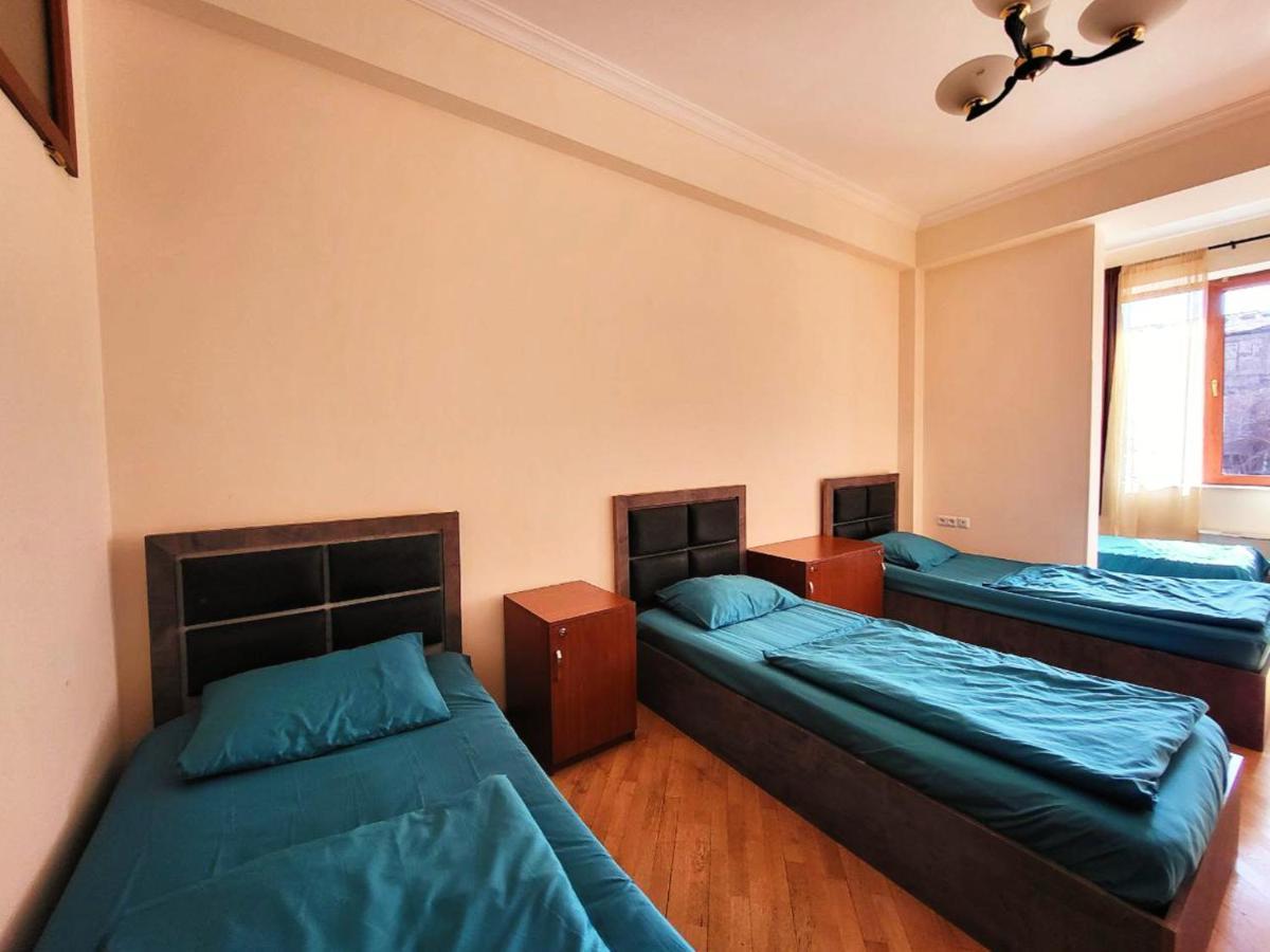 Arevahostel&Apartment 예레반 외부 사진